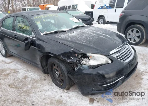 2012 Chrysler 200 Lx z USA, uszkodzony, nr VIN 1C3CCBAB9CN296115